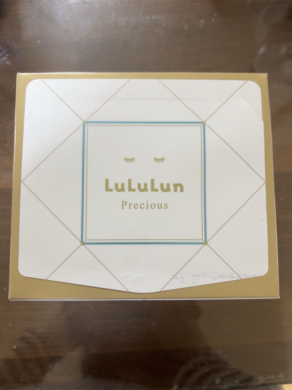 LuLuLun ルルルンプレシャス　WHITE
